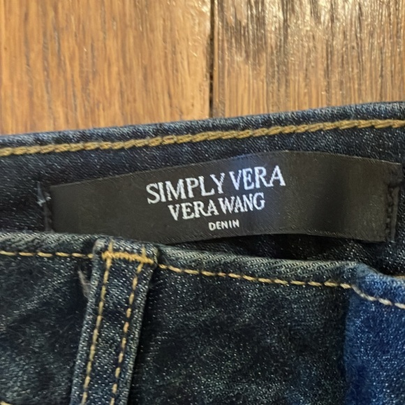 Simply Vera by Vera wang size 4 petite blue skinny jeans - Picture 2 of 5